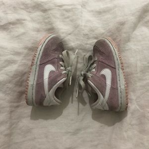 Super adorable pink suede Nike air sneakers!